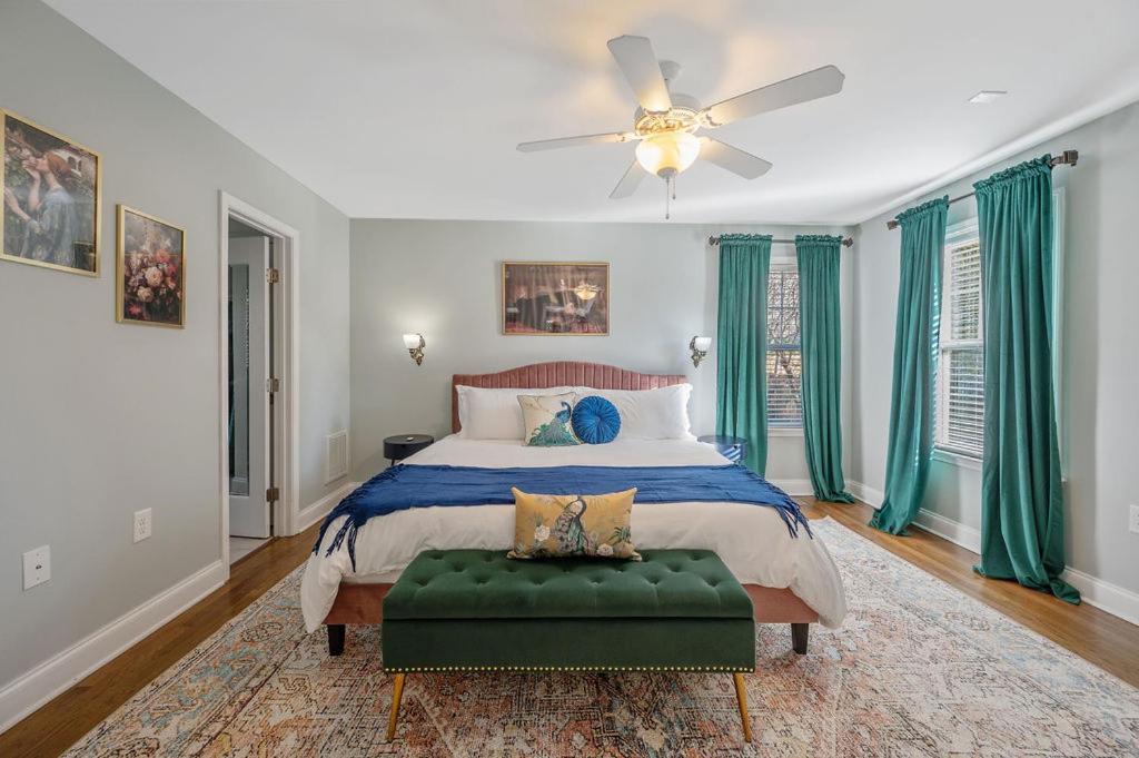 New Victorian Theme, 3Br, Lrg Backyard Close To Pnc Arena, Downtown, And Rdu Airport RaleighRaleigh  Kültér fotó