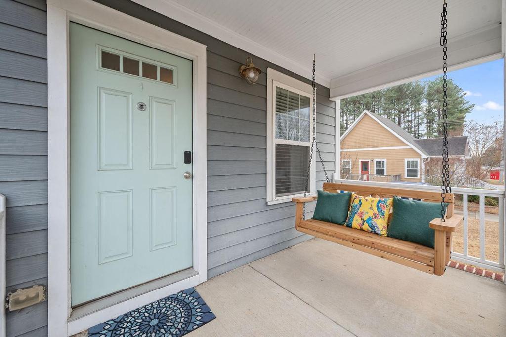 New Victorian Theme, 3Br, Lrg Backyard Close To Pnc Arena, Downtown, And Rdu Airport RaleighRaleigh  Kültér fotó